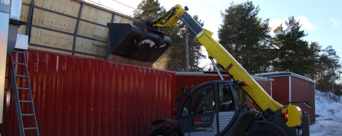 Præfabrikert unit med hydraulisk hevetakk.